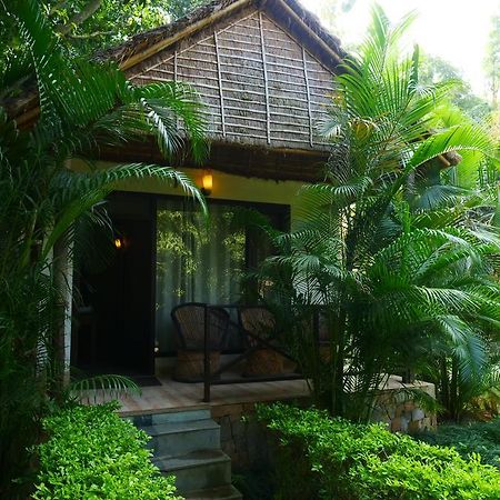 Corbett Wild Iris Spa And Resort Rámnagar Kültér fotó